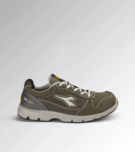 Laden Sie das Bild in Galerie -Viewer, Diadora werkschoen run low 181154 s3s | zwart | maat 43 - 8053607622238