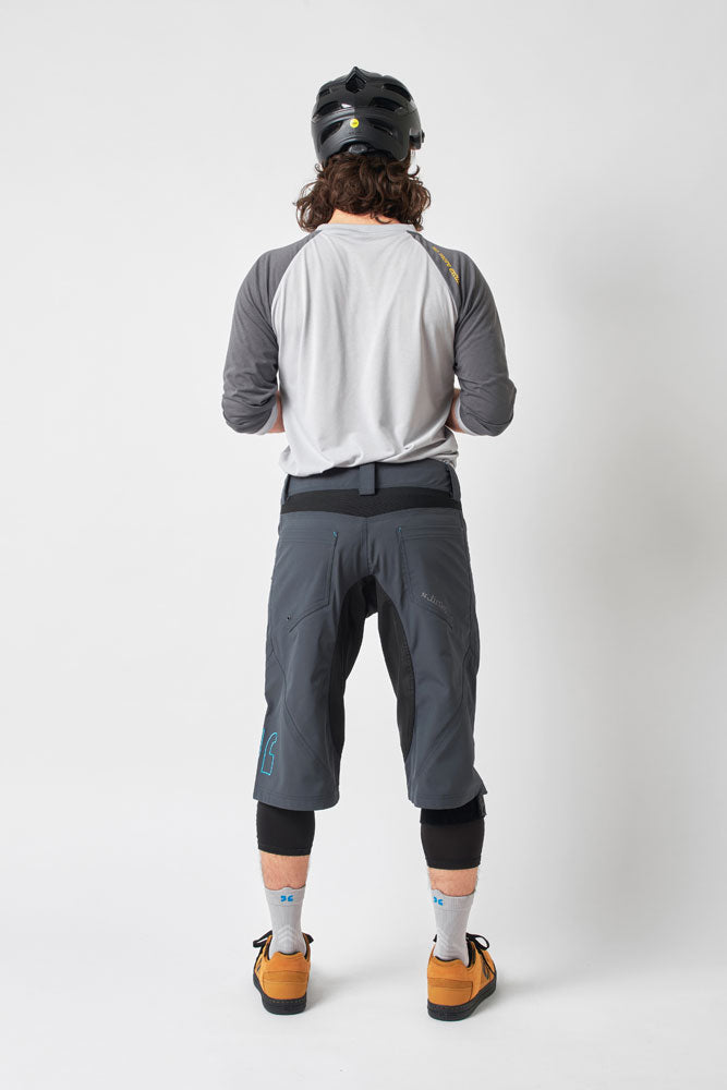 Load image into Gallery viewer, Dirtlej trailscout waterproof - mtb shorts