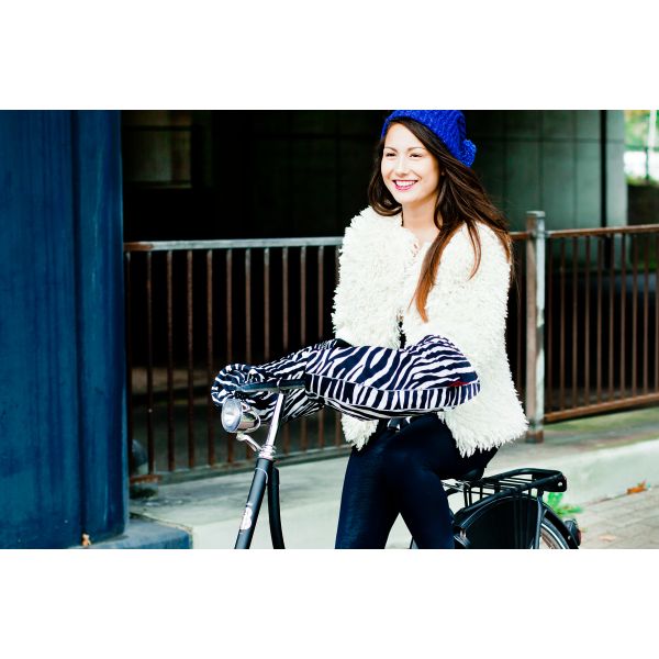 Load image into Gallery viewer, Wobs handmof limited edition zebra