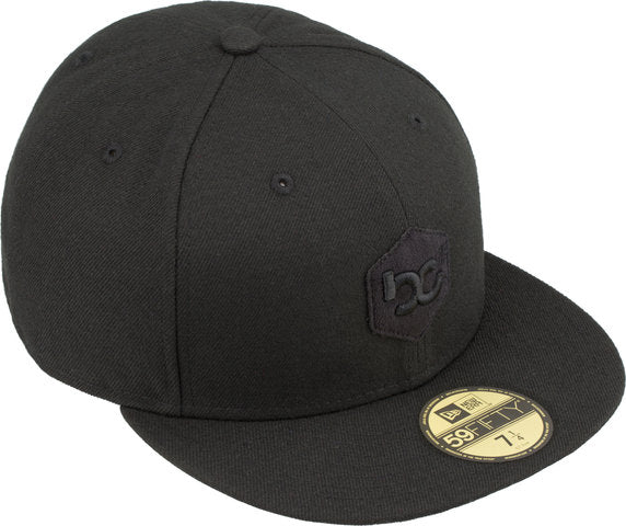 Load image into Gallery viewer, New era 59fifty black cap - bc edition