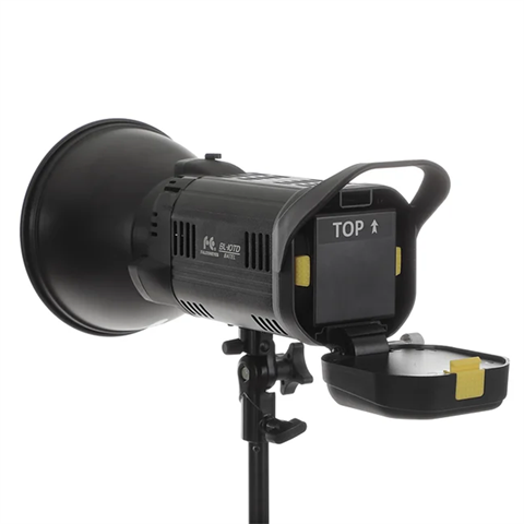 Load image into Gallery viewer, Falcon Eyes Bi-Color LED Lamp Dimbaar BL-10TD op Accu Demo