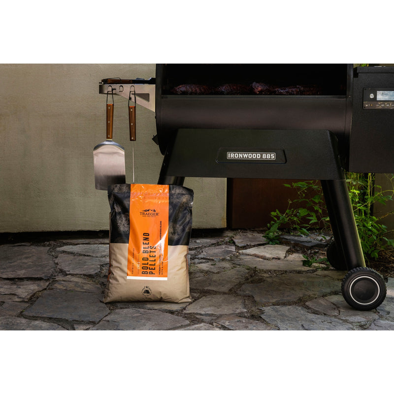 Load image into Gallery viewer, Traeger bold blent pellets - limited edition brandstof (8 kg)