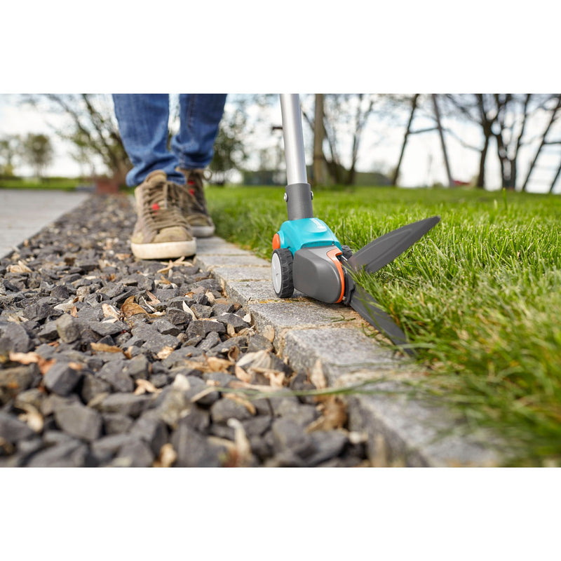 Load image into Gallery viewer, Gardena comfort grasschaar op steel (turquoise zwart, 12100-20)