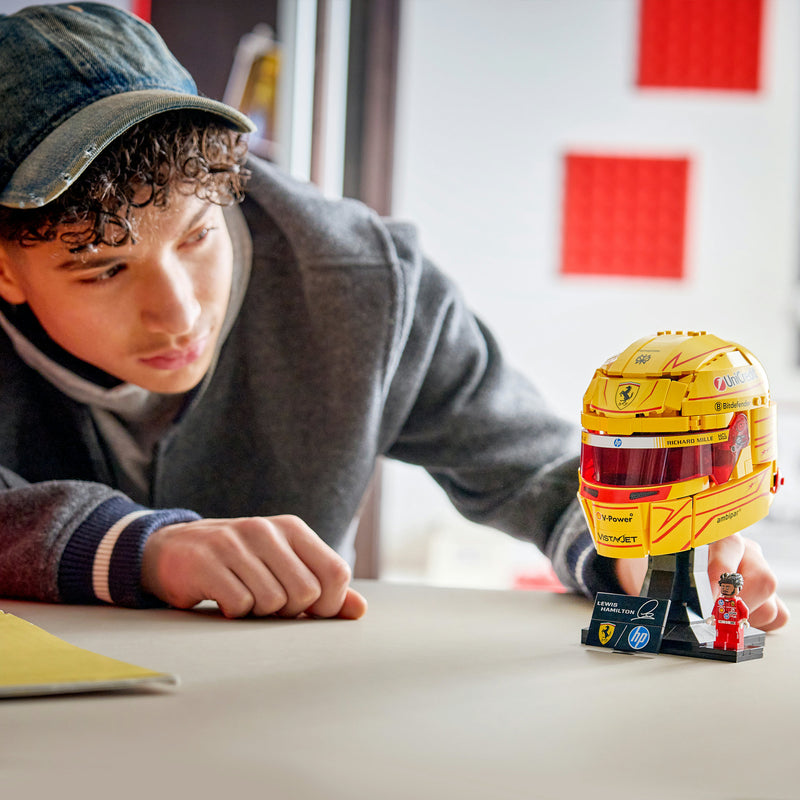 Chargez l'image dans la visionneuse de la galerie, Lego editions scuderia ferrari hp helm van lewis hamilton - 43022