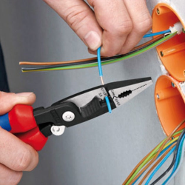 Load image into Gallery viewer, Knipex elektronica-installatietang 13 92 200 (rood blauw)