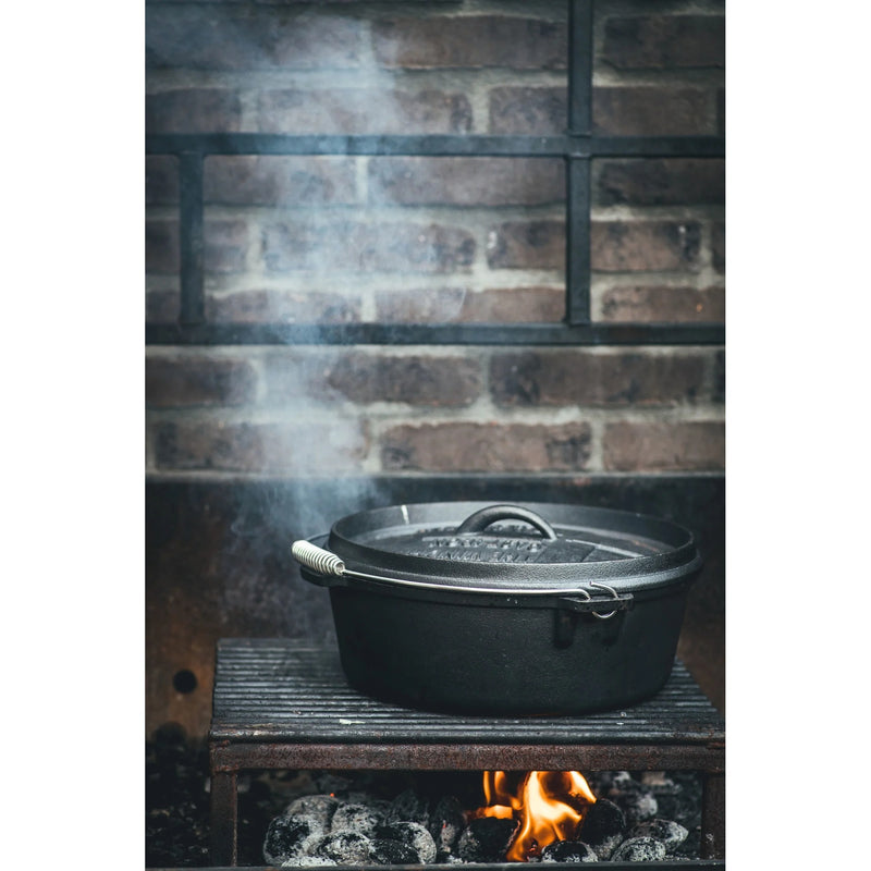 Afbeelding laden in galerijviewer, The windmill dutch oven 6 qt zonder pootjes kookpan (zwart, ø 31,5 cm | 5.9 liter)