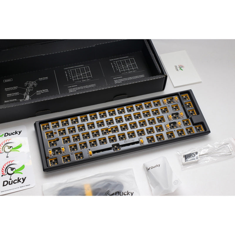 Load image into Gallery viewer, Ducky one 3 sf ansi layout barebone, toetsenbord (zwart zwart, us lay-out, 65%, rgb leds, hot swap, barebone)