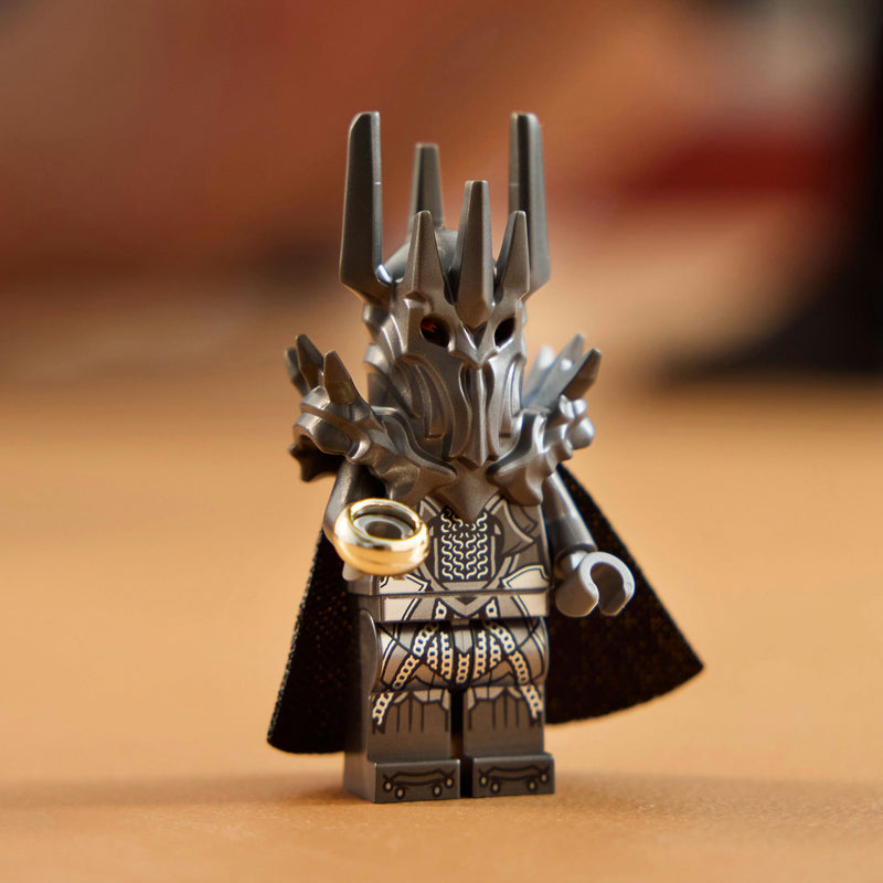 Laden Sie das Bild in Galerie -Viewer, Lego icons 11373 the lord of the rings: de helm van sauron