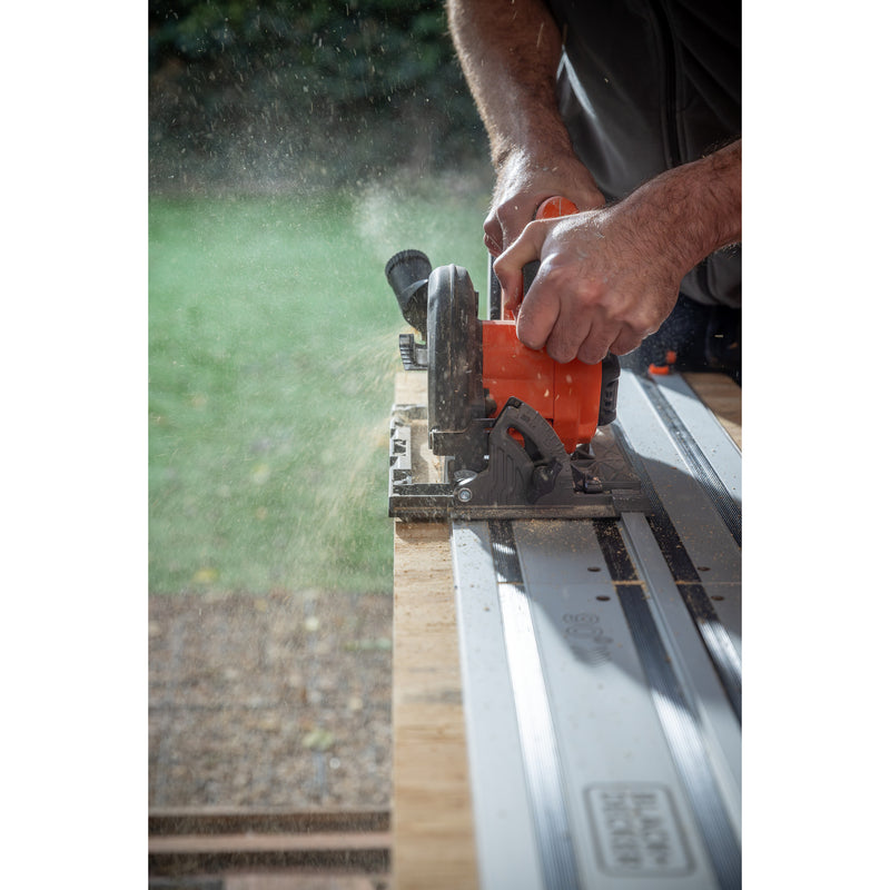 Afbeelding laden in galerijviewer, Black+decker 18v brushless cirkelzaag 165mm handcirkelzaag (zwart oranje, accu en oplader niet inbegrepen)