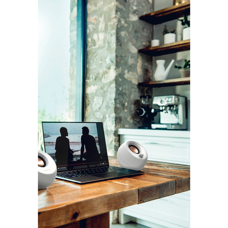 Afbeelding laden in galerijviewer, Creative pebble v3 pc-luidspreker (wit, bluetooth, usb-c, aux)