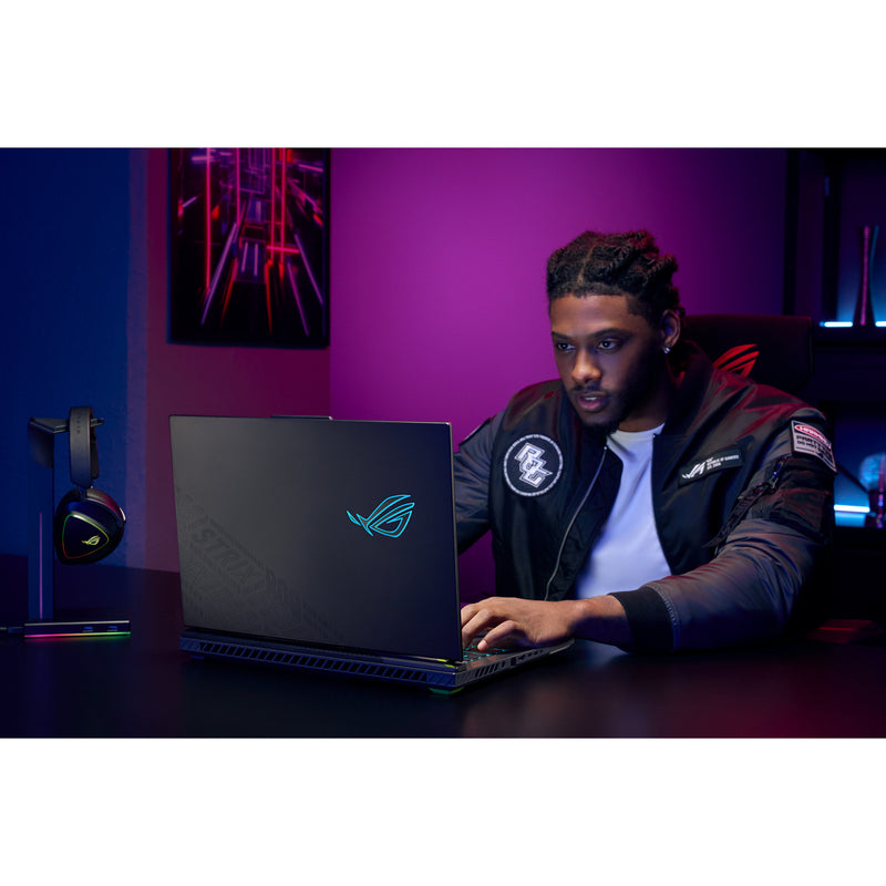 Afbeelding laden in galerijviewer, Asus rog strix g18 g814pp-s8075w 18 gaming laptop (grijs | r9 8940hx | rtx 5070 | 32 gb | 1 tb ssd)