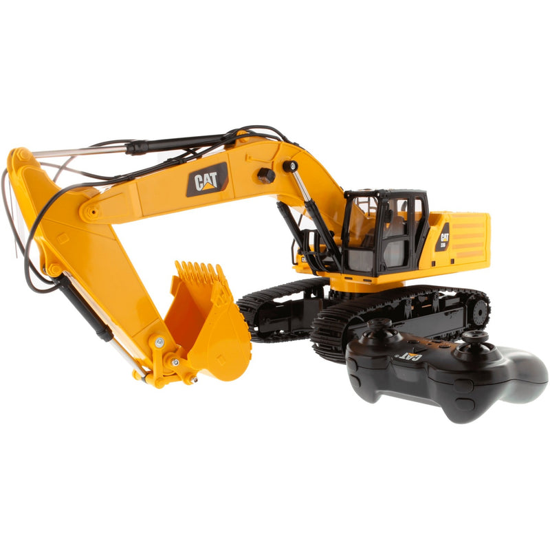 Cargue la imagen en el visor de la galería, Carrera 1:24 rc cat 336 graafmachine