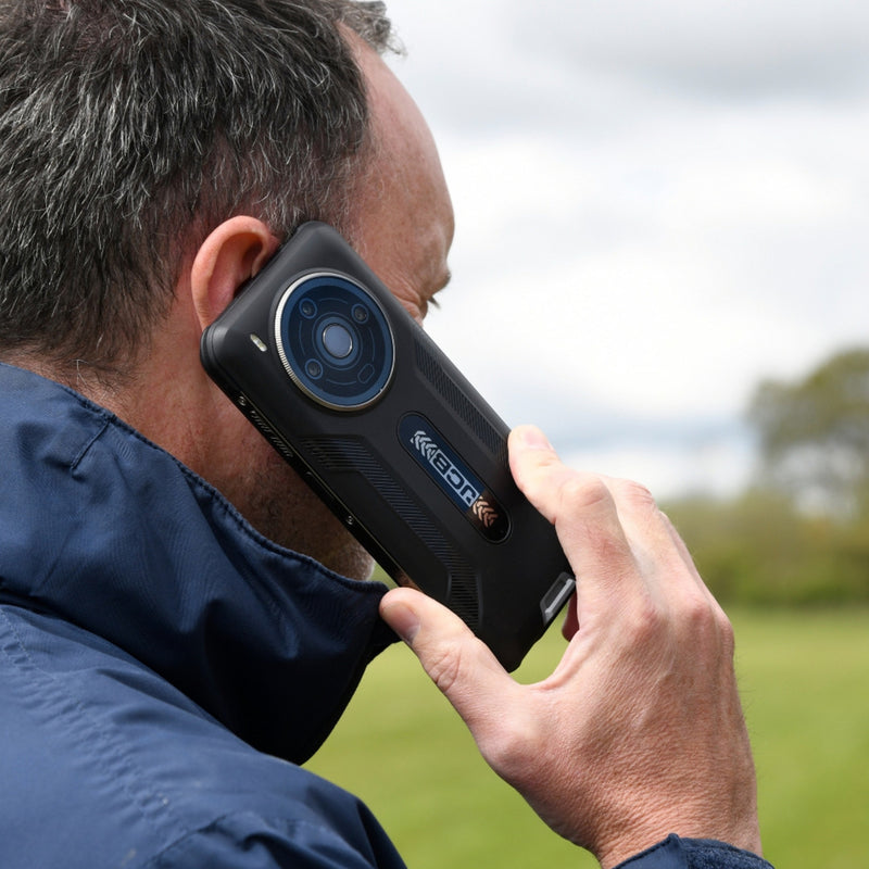 Laden Sie das Bild in Galerie -Viewer, Jcb toughphone m20 (zwart | android 14 | dual-sim)