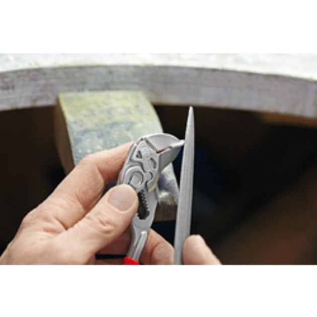 Load image into Gallery viewer, Knipex sleuteltang 8603180 (rood)