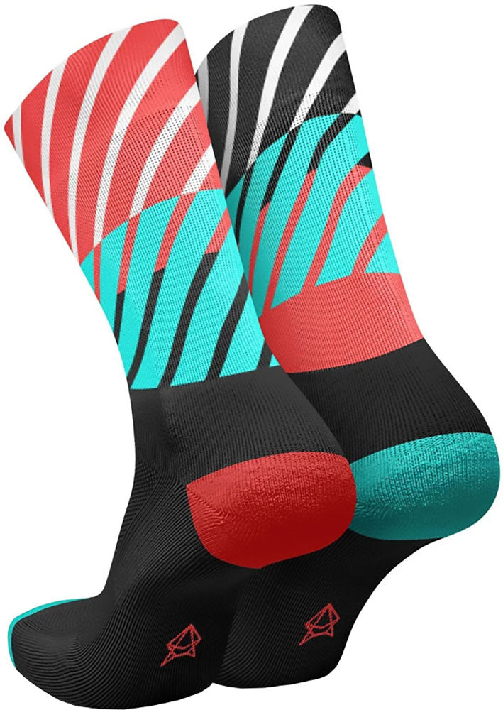 Load image into Gallery viewer, Incylence diagonals - running socks