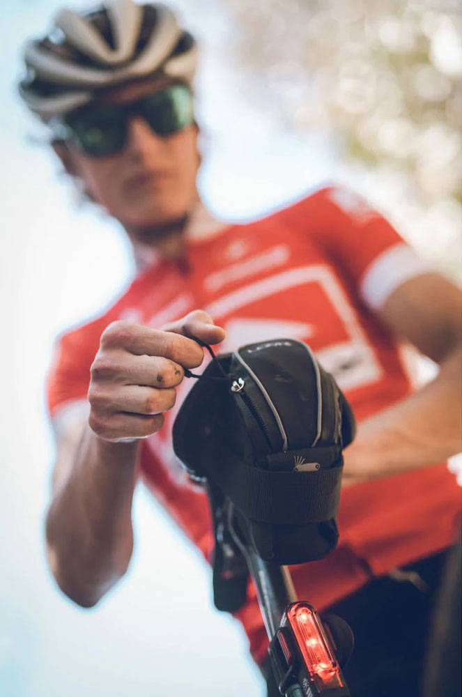 Load image into Gallery viewer, Lezyne micro caddy m
