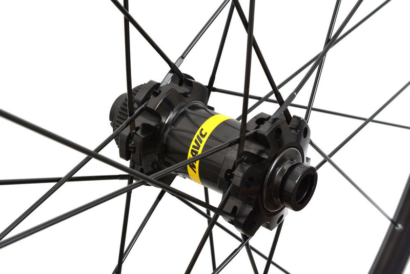 Load image into Gallery viewer, Mavic aksium disc cl front wheel