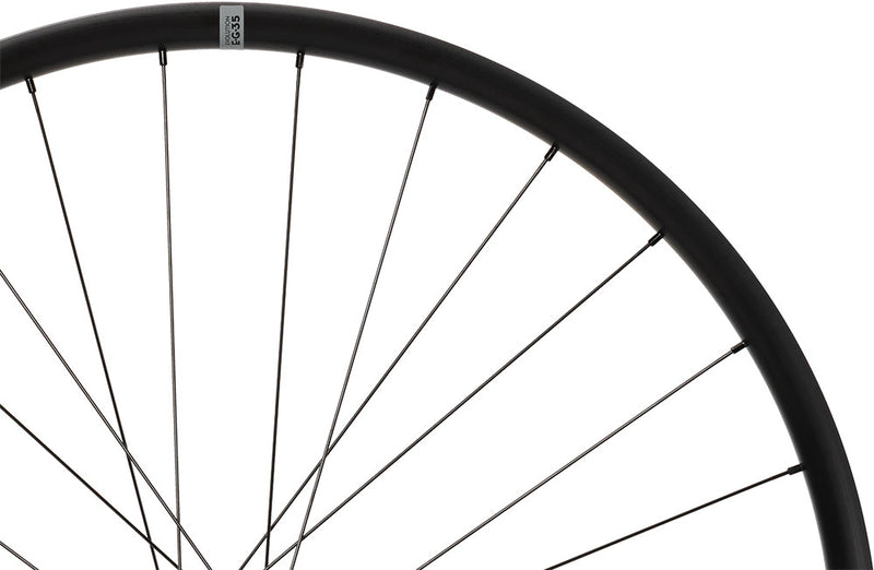 Load image into Gallery viewer, Newmen evolution e.g.35 27.5 sp 6-bolt front wheel