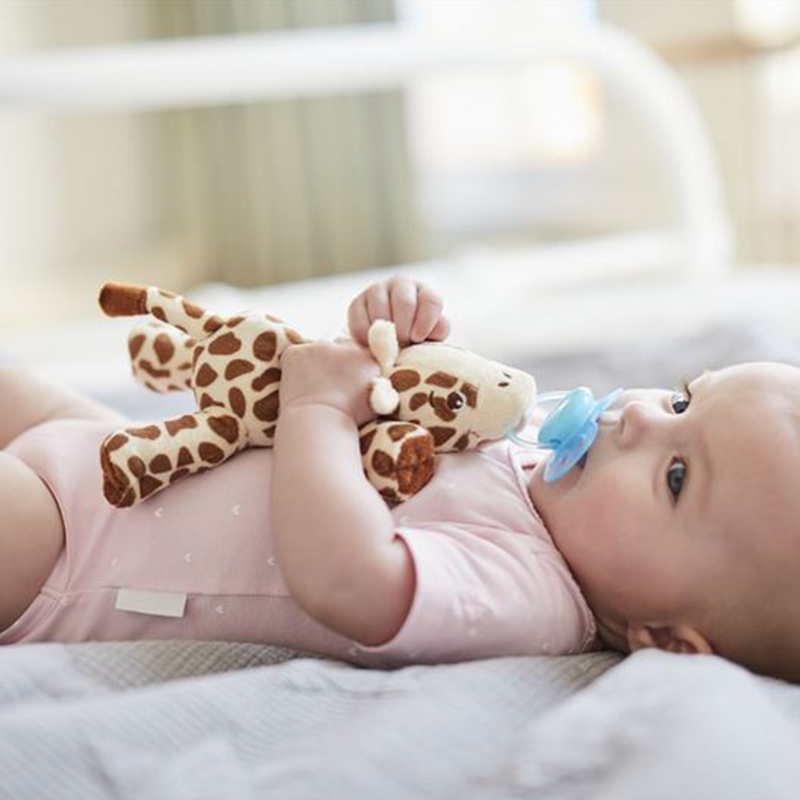 Laden Sie das Bild in Galerie -Viewer, Philips fopspeen avent ultra soft snuggle