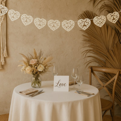 Afbeelding laden in galerijviewer, Slinger love dove papier ivoorkleurig 4 m | 24 stuks