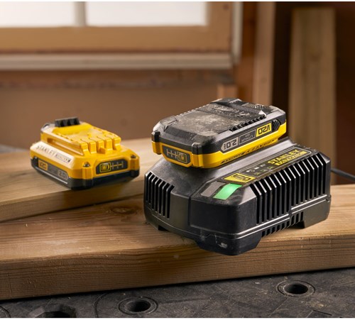 Load image into Gallery viewer, Stanley powertools stanley fatmax sfmcb12d2 v20 18v startset | 2x 2.0ah + 2a lader - sfmcb12d2-qw