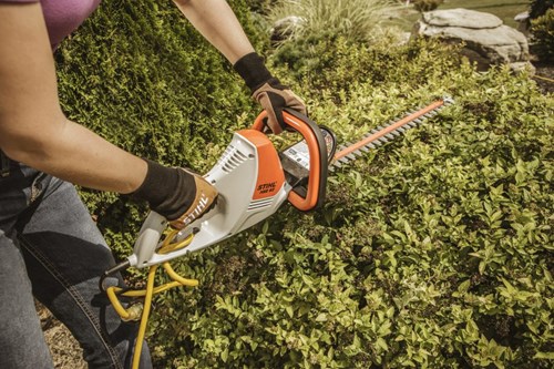 Afbeelding laden in galerijviewer, Stihl hse 52 | elektrische heggenschaar | 50 cm - 48180113530