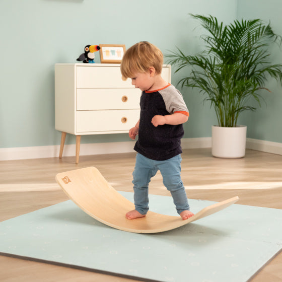 Load image into Gallery viewer, Tp toys active-tots houten balansbord vanaf 12 maanden