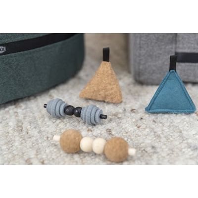Load image into Gallery viewer, Trixie Kattenspeelgoed piramide citystyle vilt catnip
