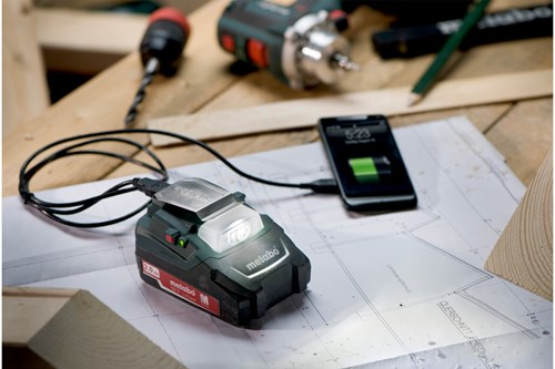 Load image into Gallery viewer, Metabo pa 14,4-18 led-usb accu-power adapter - 600288000
