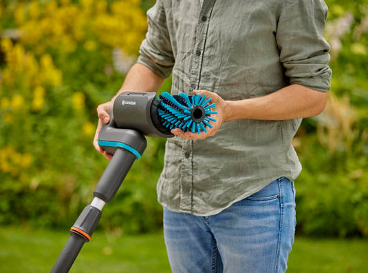 GARDENA Accu-multireiniger AquaBrush Universal 04 18V P4A