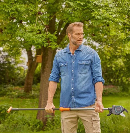 Load image into Gallery viewer, Gardena starcut pro s telescopische takkenschaar
