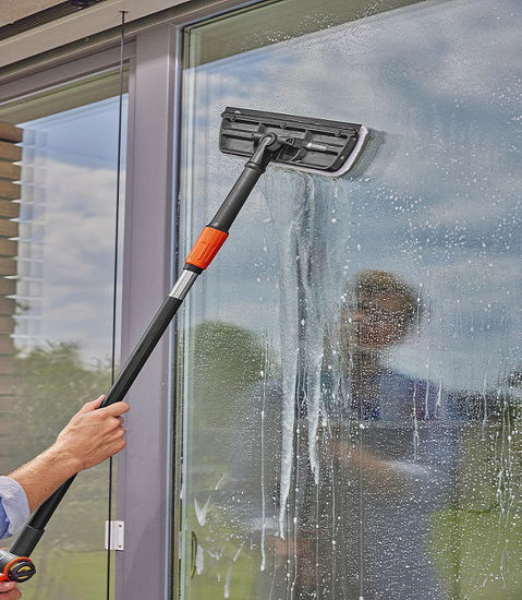 Load image into Gallery viewer, Gardena cleansystem raamwisser
