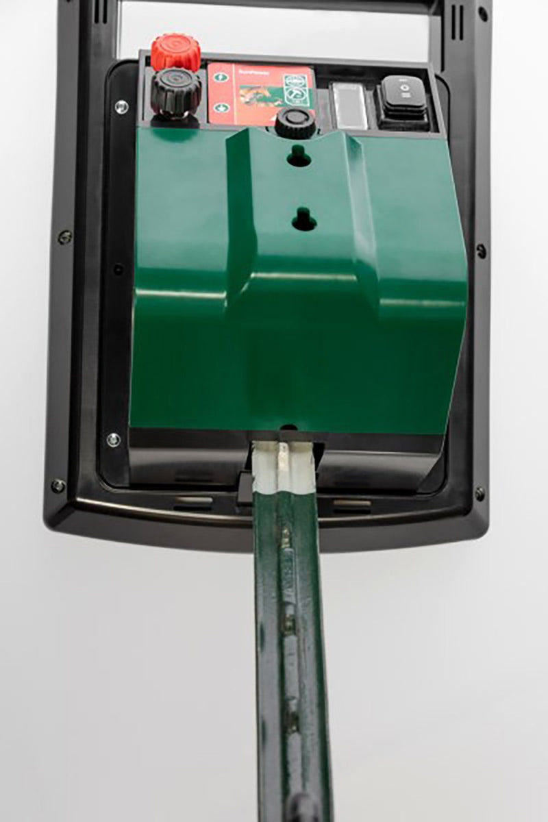 Load image into Gallery viewer, Ako producten sun power s1000 schrikdraadapparaat met zonnepaneel
