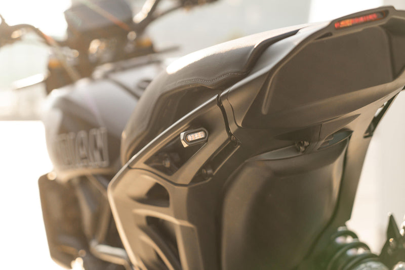 Load image into Gallery viewer, Motoism richtingaanwijzer mini turn signal rear brake li mini indian
