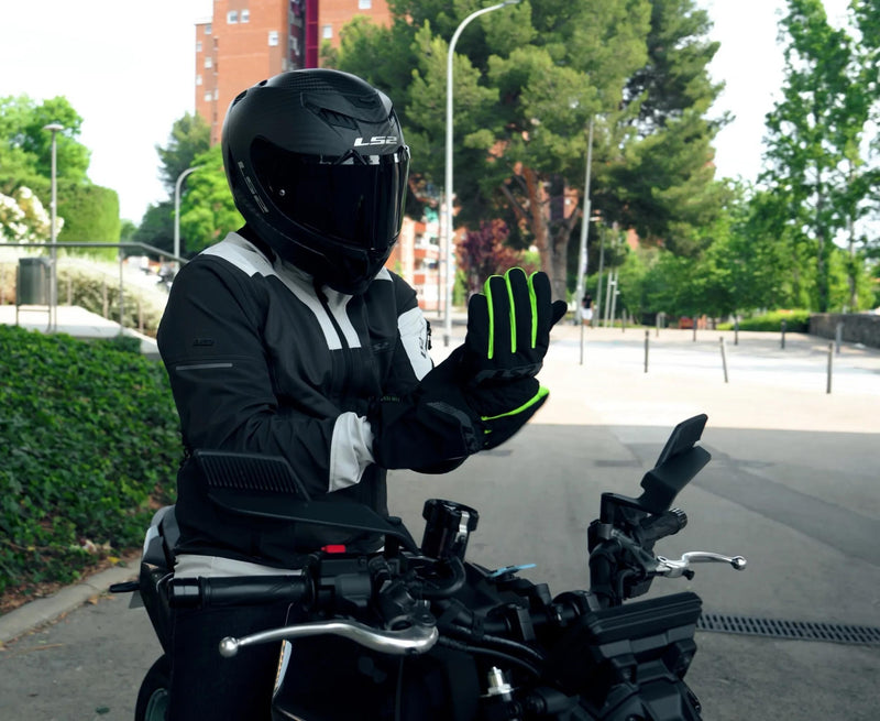 Load image into Gallery viewer, Ls2 überziehhandschuh thermorain glove thermorain black h-v yellow m-l
