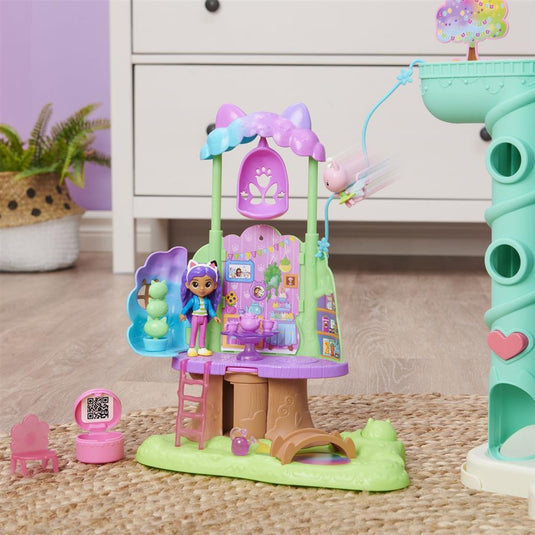 Gabby's dollhouse gabby