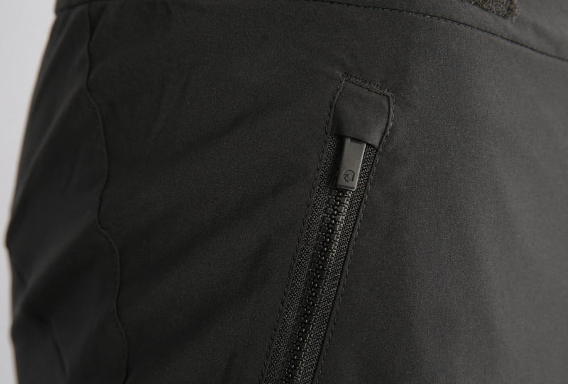 Load image into Gallery viewer, Conway shorts maloja hallensteinm. shorts maloja hallenst. xl moonless
