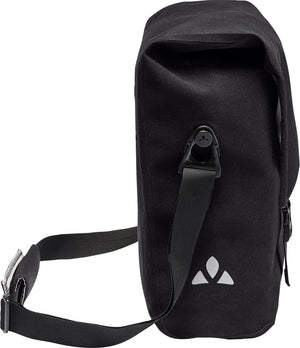Vaude fietsenzak schoudertas met laptopvak augsburg iv bike bag black zwart