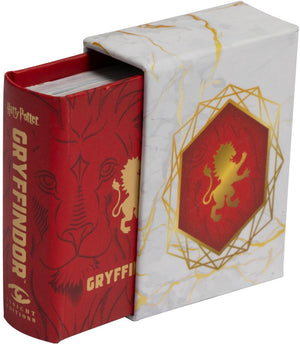 Insight editions tiny books - harry potter: gryffindor