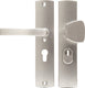 Axa veiligheidsbeslag (curve plus) aluminium geslepen: knop-kruk (model s blok) pc55 met kerntrekbeveiliging skg***
