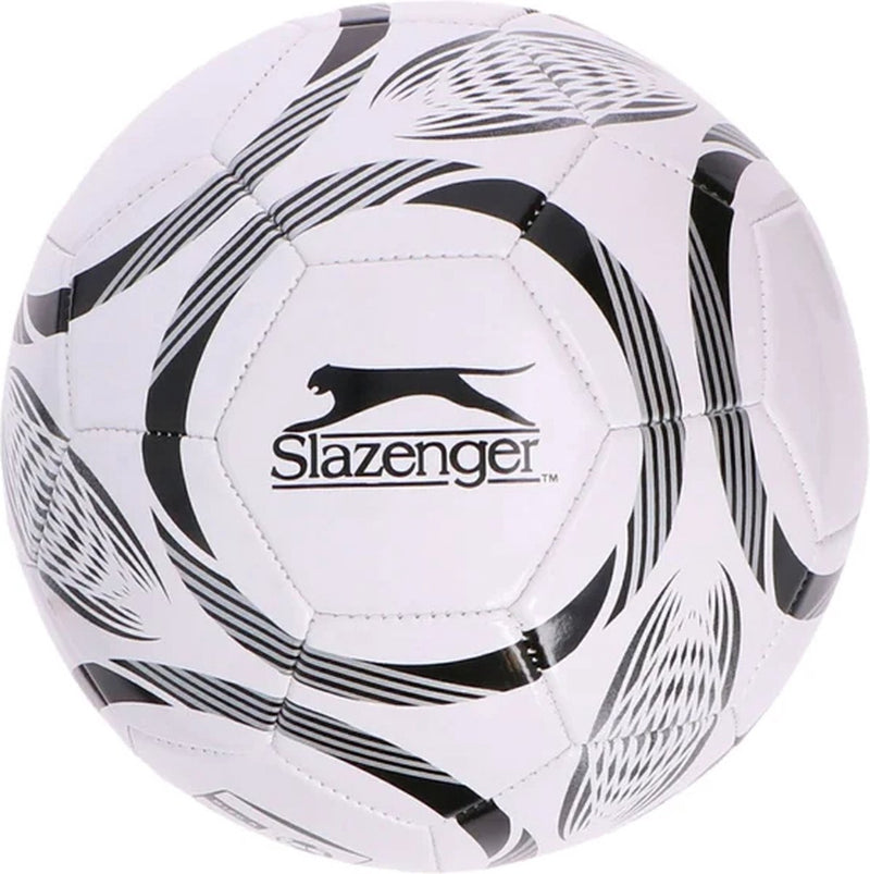 Afbeelding laden in galerijviewer, Slazenger soccer ball size 5
