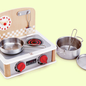 Hape 2-in-1 keuken barbecue set - speelgoedkeuken met metalen accessoires, klikknopjes en klok, vanaf 3 jaar