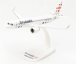 Herpa airbus a320neo brussels airlines (b)