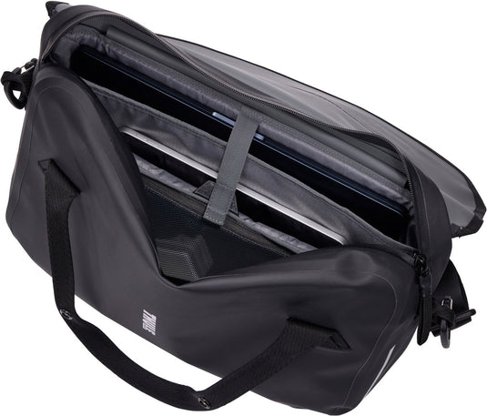Thule bag shield attac he inlock 16 in black