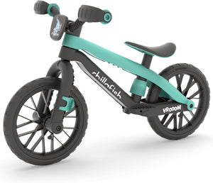 Chillafish loopfiets 2 jaar met moto geluid - blauw groen - lichtgewicht loopfiets jongens en meisjes tot 5 jaar met voetsteun, voetrem en verstelbaar zadel - met 12 rubberskin banden voor extra grip - geen batterijen nodig - model bmxie vroom