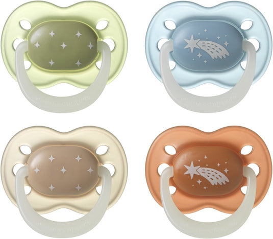 Tommee tippee nightglow gloeit in het donker fopspeen - 0-6 maanden - 4 stuks - orthodontische speen -100% bpa-vrij - nachtkleuren