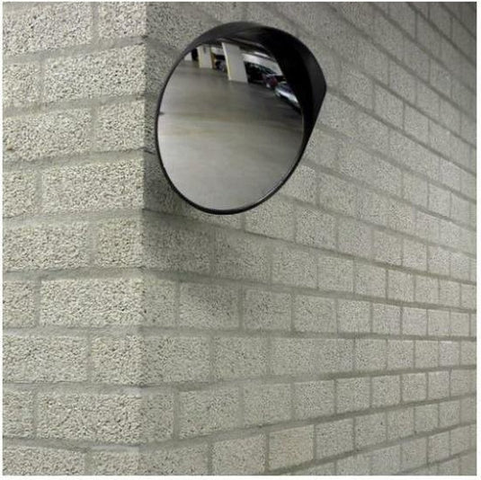 Carpoint veiligheidsspiegel – rond – ø30 cm – optimaal veilig zicht – toepasbaar bij in- en uitritten, industrieterreinen, parkeergarages of in magazijnen - verbrede rand tegen hinderlijk zonlicht - met metalen bevestigingsbeugel