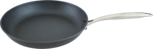 Point-virgule pan-à-moi braadpan - licht gietijzer - excalibur coating - ø 26cm
