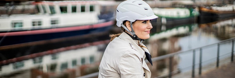 Afbeelding laden in galerijviewer, Polisport helm E'City crèmewit M 55-58cm Speed Pedelec
