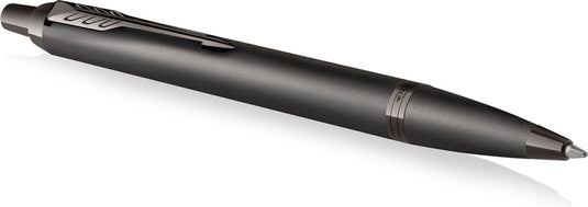 Parker im monochrome balpen | blauwe inkt | gunmetal afwerking en details | medium punt | geschenkverpakking